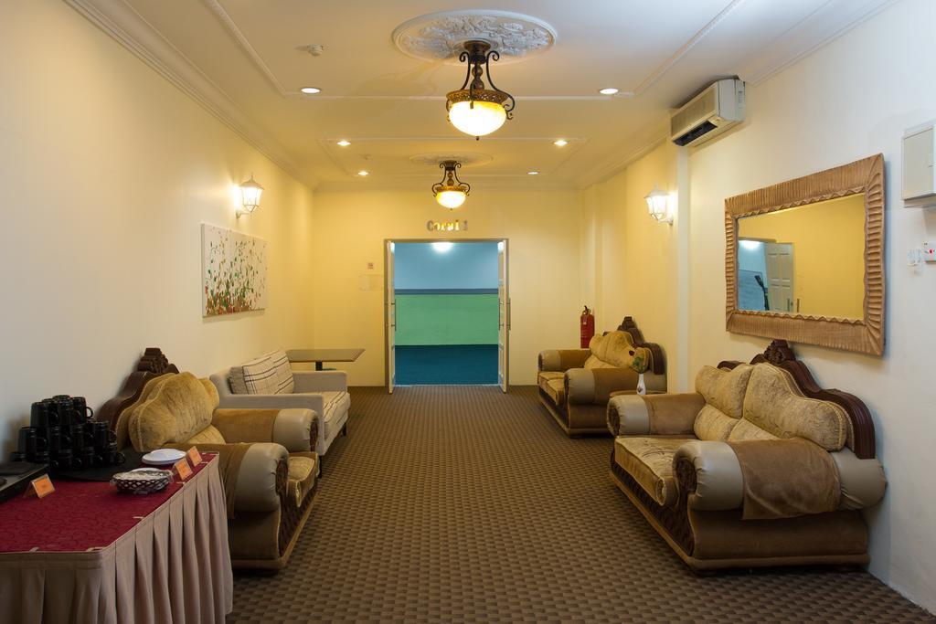 Akar Beach Resort ポートディクソン エクステリア 写真