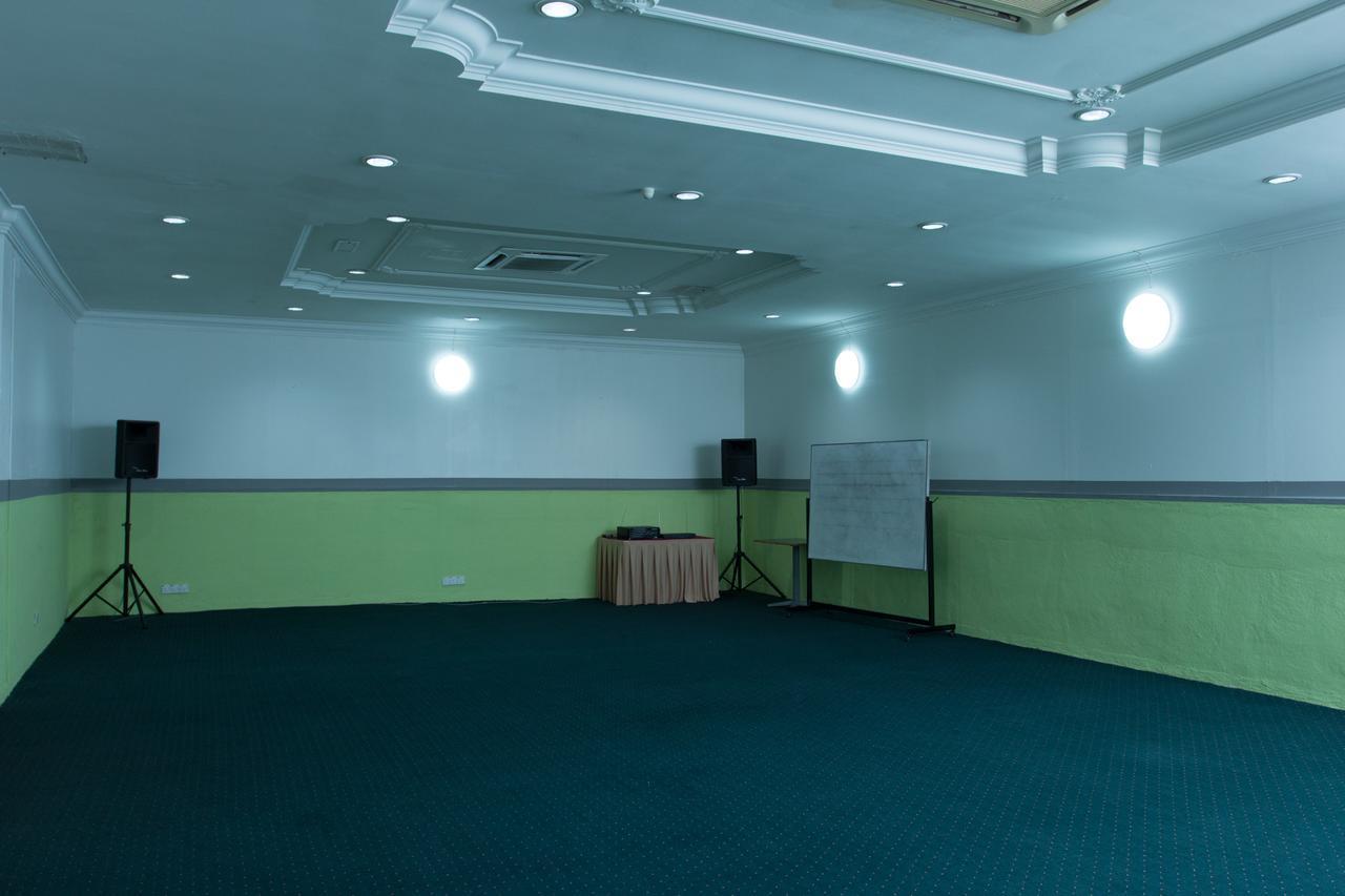 Akar Beach Resort ポートディクソン エクステリア 写真